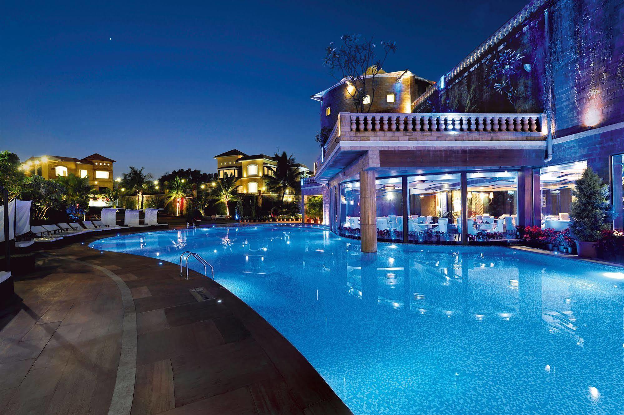 Della Resorts Lonavala Buitenkant foto