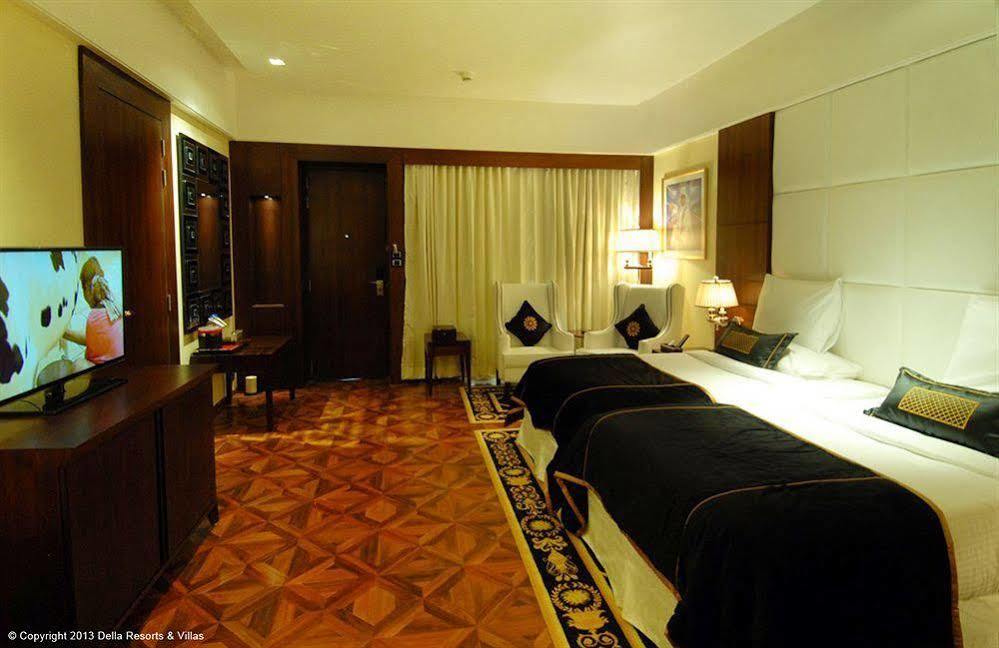 Della Resorts Lonavala Buitenkant foto